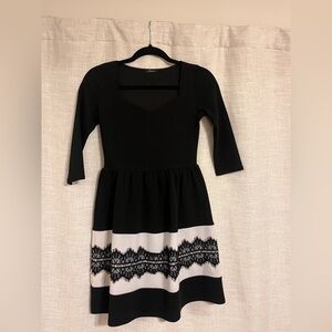 Soprano Black and Cream Long Sleeve Dress
